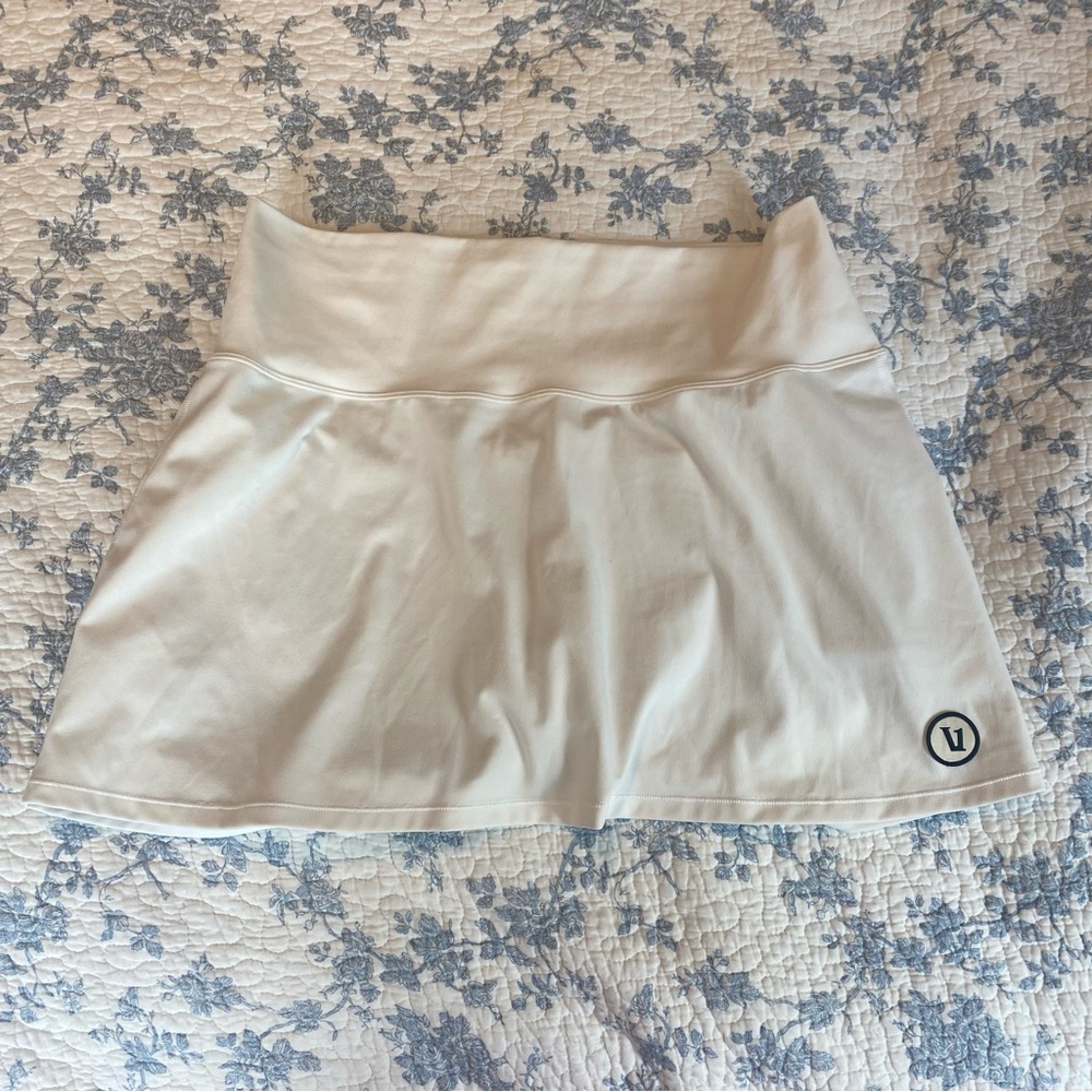Vuori Women’s Volley Skirt White Size Medium